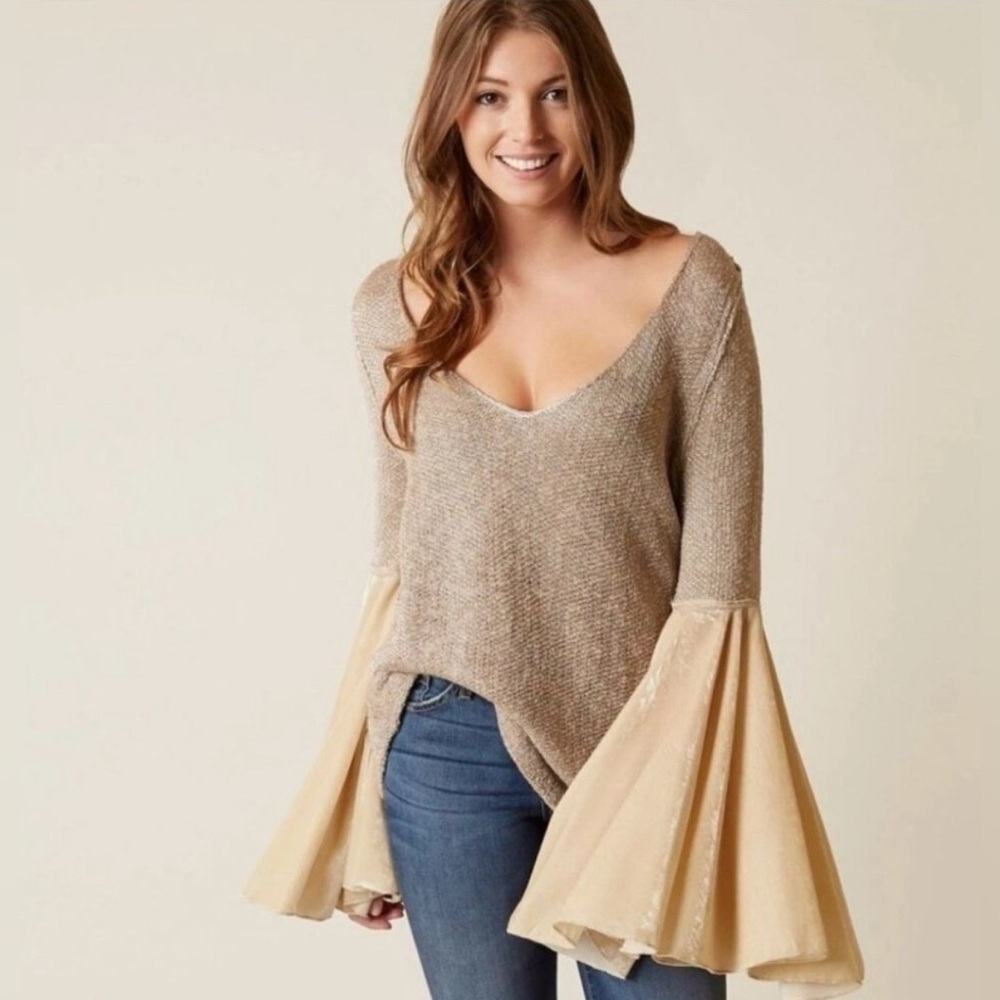 Free People Celestial Bell Sleeve Sweater Tunic Top Size Small